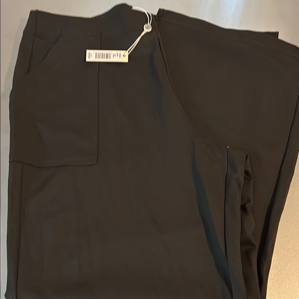 Max Studio Green Wide Leg Pants